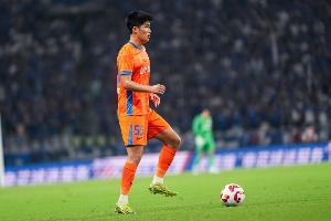 未来可期！20岁彭啸7天打满3场比赛，助U22进亚洲杯&泰山逼平申花