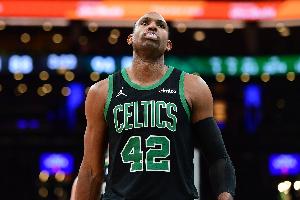 霍福德不打背靠背？邓利维：是的&我们会监控 轮换球员能帮助球队