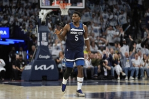 森林狼赛季前瞻：奈何KD不想来 想摸总决赛地板仍然难度很大