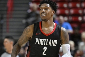 不错哦！乐福：杨瀚森在教我中文 但我学得不太好