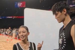 身材气质绝了！郎朗的妻子吉娜来到NBA中国赛现场 和曾凡博互动！