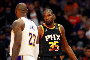 大范：现在是个了不起的时代 詹杜库虽快退了 但年轻一代同样出色