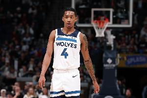 降维打击！迪林厄姆28分钟14投10中&三分4中4砍27+9 正负值+32