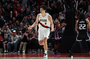 ☹☹☹杨瀚森51秒被吹两次犯规 直接累积六犯离场