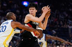 季前赛里自己的“欢迎来到NBA时刻”？杨瀚森：首战勇士整场比赛