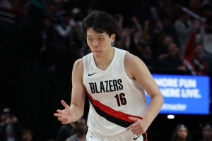 刘维伟：若杨瀚森垃圾时间抢到篮板不能传 这时候不打什么时候打