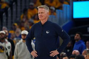 科尔：开拓者打得我们毫无还手之力 波特兰的球迷会喜欢这支队伍