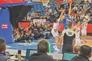 低位单吃洛夫顿！就这一手活该你去NBA